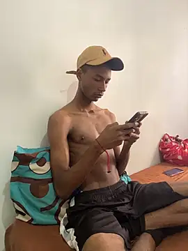 Snapshot of twink_gabrielll chatting on May 5, 12:35 pm twink gabrielll online show from May 5, 12:35 pm