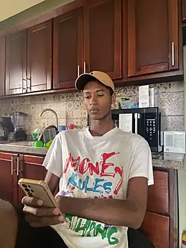 Snapshot of twink_gabrielll chatting on May 29, 12:25 pm twink gabrielll online show from May 29, 12:25 pm