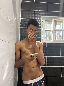 Snapshot of twink_gabrielll chatting on July 12, 8:33 pm twink gabrielll online show from July 12, 8:33 pm