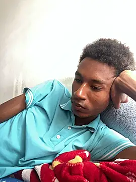 Snapshot of twink_gabrielll chatting on July 24, 7:45 pm twink gabrielll online show from July 24, 7:45 pm