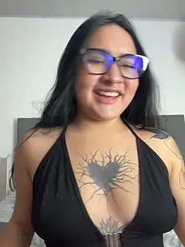 Snapshot of Diosa_lunar1 chatting on May 27, 12:29 am Diosa lunar1 online show from May 27, 12:29 am
