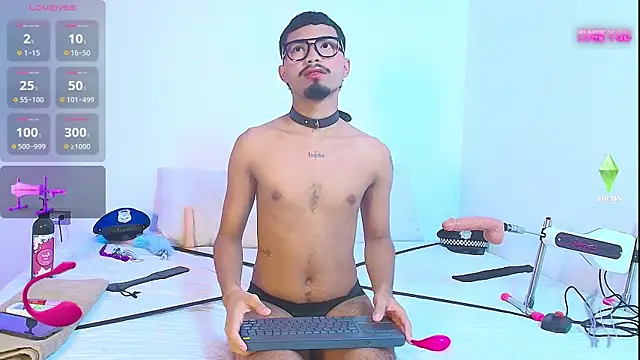 Snapshot of Baby_sexdemon chatting on April 10, 10:36 pm Baby sexdemon online show from April 10, 10:36 pm