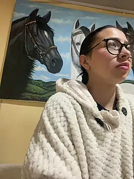 Shayla--broos online show from February 21, 8:43 pm