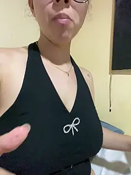 Shayla--broos online show from February 23, 8:06 pm