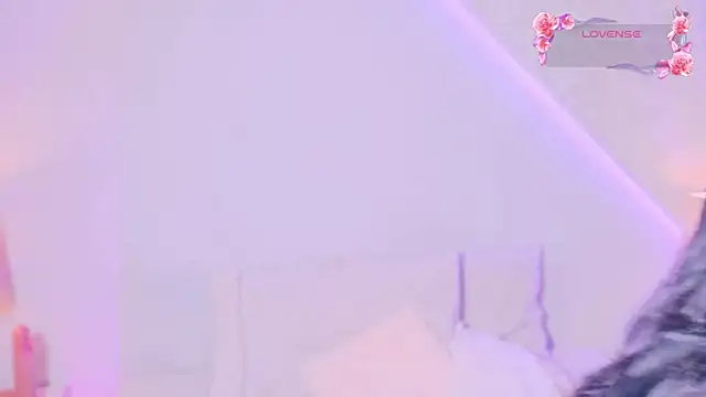 Snapshot of maaluh chatting on May 11, 4:37 pm maaluh online show from May 11, 4:37 pm