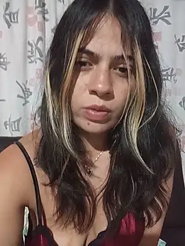 Snapshot of Megan_nica chatting on May 16, 2:19 am Megan nica online show from May 16, 2:19 am