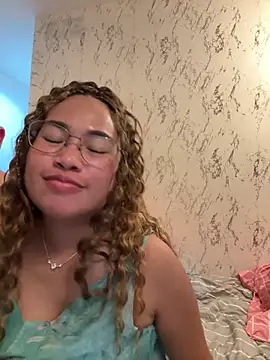 Ponthip online show from February 14, 6:26 pm