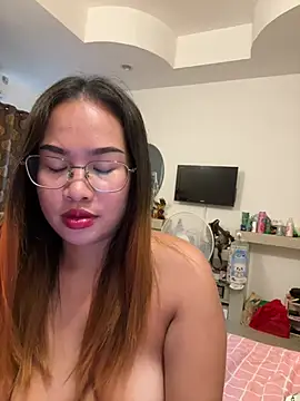 Snapshot of Ponthip chatting on June 21, 1:52 am Ponthip online show from June 21, 1:52 am