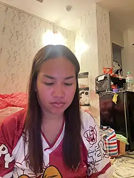 Snapshot of Ponthip chatting on July 18, 12:20 pm Ponthip online show from July 18, 12:20 pm