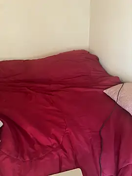 blondebunny999 999 online show from April 14, 1:44 am