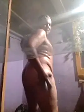 Guanatos13 online show from February 23, 4:21 am