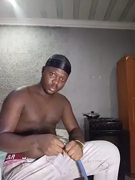 Snapshot of zulu_good_dick chatting on June 8, 7:58 pm zulu good dick online show from June 8, 7:58 pm