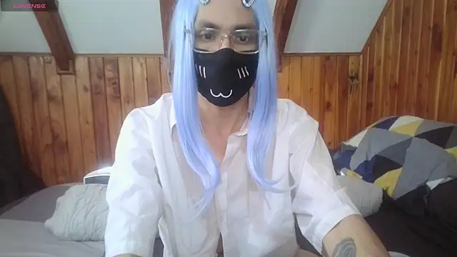 Snapshot of Frankie_boygirl chatting on May 1, 7:07 pm Frankie boygirl online show from May 1, 7:07 pm