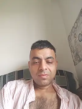 Snapshot of ashleellaunda7582 chatting on June 13, 2:20 am ashleellaunda7582 online show from June 13, 2:20 am