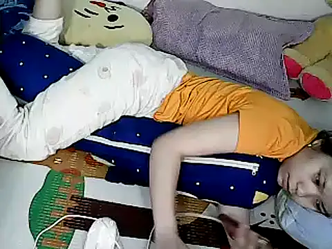 xxhotamizinggirl online show from April 10, 2:11 pm