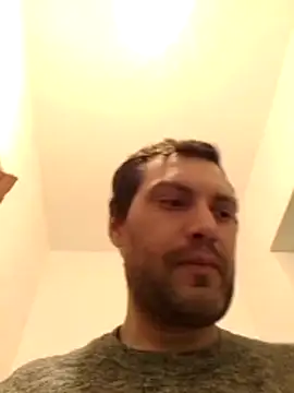 Snapshot of pacakiraly21 chatting on March 17, 6:44 pm pacakiraly21 online show from March 17, 6:44 pm