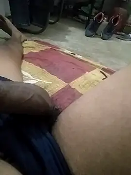 Snapshot of Mafiya0102 chatting on February 12, 8:53 am Mafiya0102 online show from February 12, 8:53 am