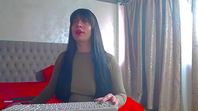 MaddyAllure online show from February 26, 1:32 pm