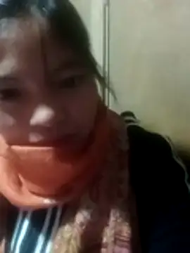 jjennyyy online show from February 3, 6:40 am