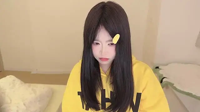 Onefiona online show from February 24, 11:30 am