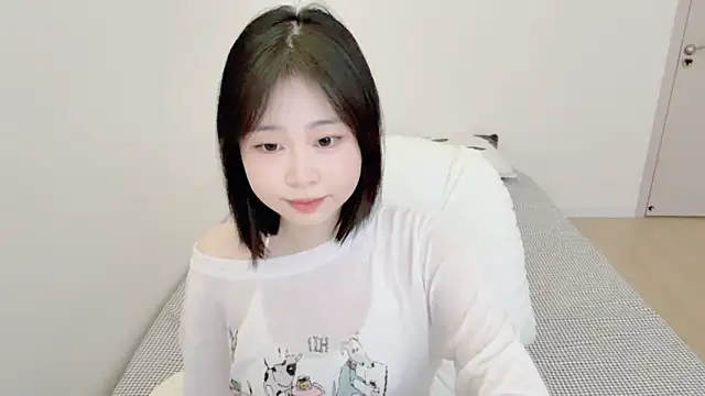 Snapshot of Onefiona chatting on June 16, 6:38 am Onefiona online show from June 16, 6:38 am