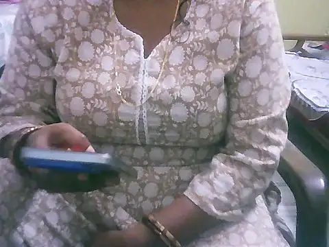 mohini bhabhi online show from April 9, 2:55 am