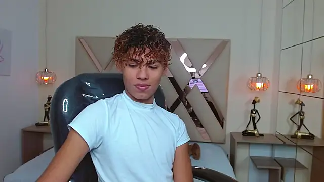 Anyelo Twink online show from March 26, 4:51 am