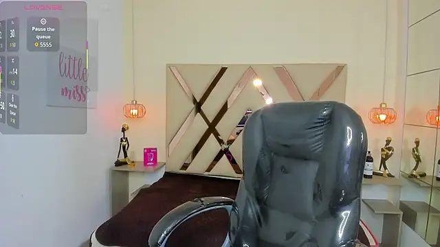 Anyelo Twink online show from April 18, 4:27 am