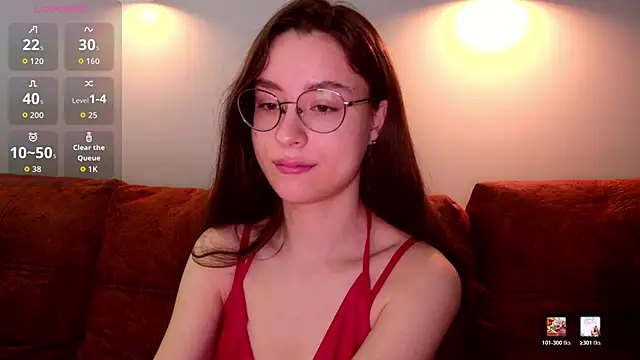 Snapshot of classy____ chatting on April 21, 4:19 am classy online show from April 21, 4:19 am