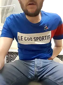 80julien online show from March 18, 6:44 pm