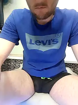 80julien online show from April 26, 3:32 pm