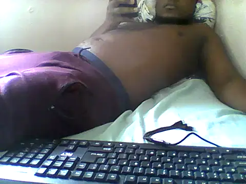handsomeguy02 online show from April 23, 9:52 am