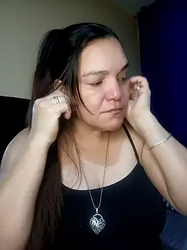 lee hot online show from January 17, 11:26 am