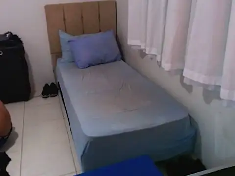 lipegonzalezz online show from February 6, 2:27 am