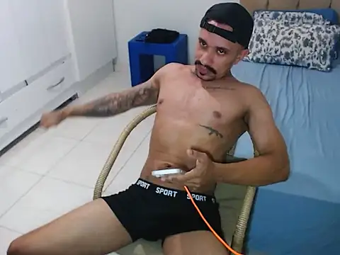 lipegonzalezz online show from February 26, 12:20 am