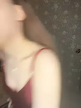 Snapshot of MargoXoki chatting on May 8, 9:03 am MargoXoki online show from May 8, 9:03 am