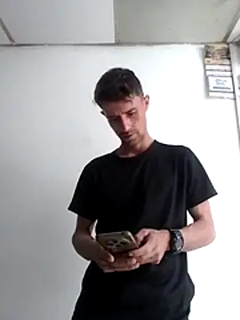 torvyHot online show from April 10, 7:29 pm