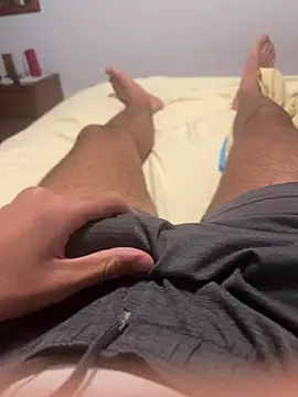 Snapshot of aminebigdick chatting on January 12, 1:22 am aminebigdick online show from January 12, 1:22 am