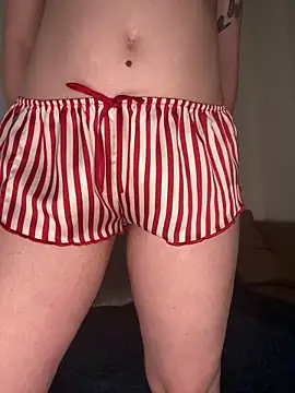 Snapshot of Bayleighjohnson18 chatting on March 7, 11:40 am Bayleighjohnson18 online show from March 7, 11:40 am