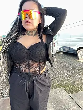 BaByDollxChloe online show from February 12, 8:37 pm