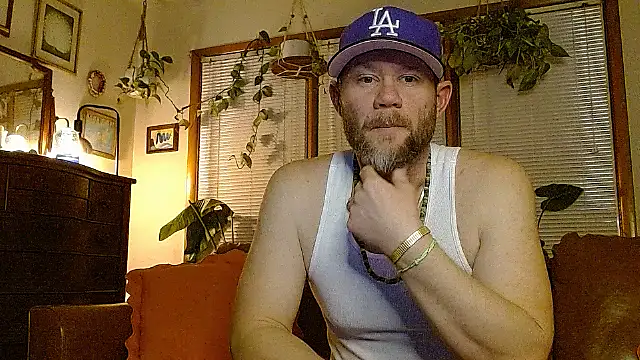 Snapshot of marcus_graves_13 chatting on February 25, 1:48 am marcus graves 13 online show from February 25, 1:48 am