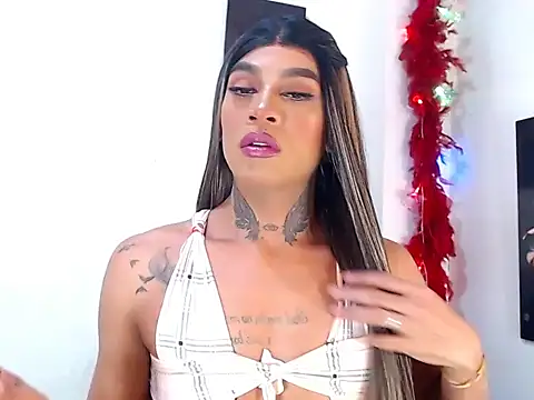 Snapshot of taylorqueensexx chatting on May 20, 4:46 pm taylorqueensexx online show from May 20, 4:46 pm