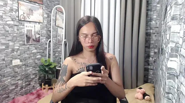 Snapshot of LOVELYMAYUMIE chatting on March 2, 2:00 pm LOVELYMAYUMIE online show from March 2, 2:00 pm