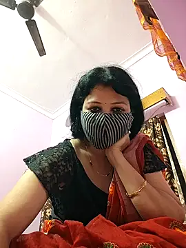 Priyaji7575 online show from February 3, 6:22 am