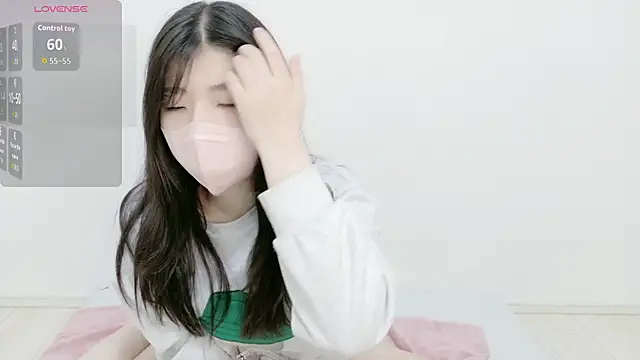 Snapshot of RIN_ch_00 chatting on March 19, 9:41 pm RIN ch 00 online show from March 19, 9:41 pm