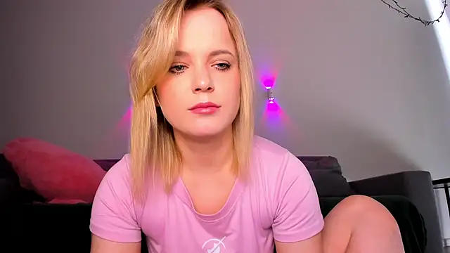 JessicaBeverly  online show from May 9, 12:43 pm