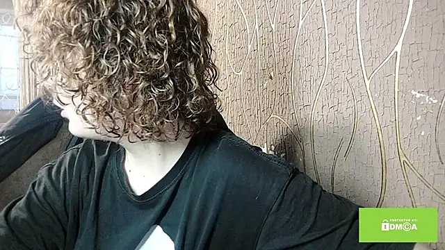 sewsewsewe online show from March 2, 9:43 pm