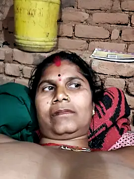 Hot di97 online show from February 9, 3:27 pm