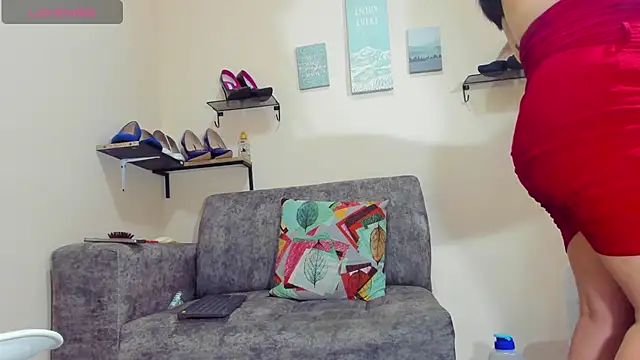 Snapshot of nailon_karol11 chatting on May 4, 9:33 pm nailon karol11 online show from May 4, 9:33 pm