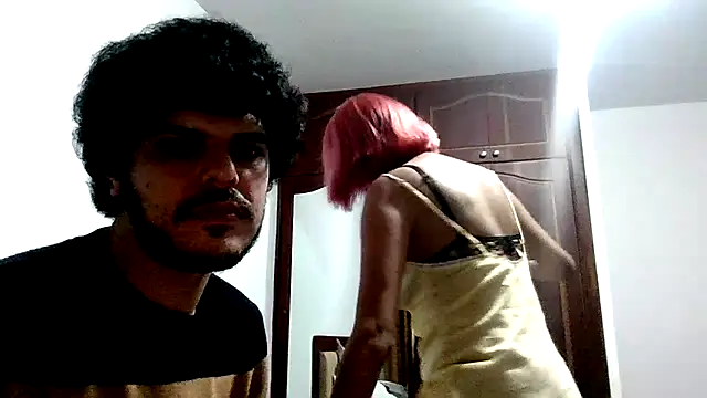 Snapshot of mindymiaw chatting on April 27, 1:14 am mindymiaw online show from April 27, 1:14 am